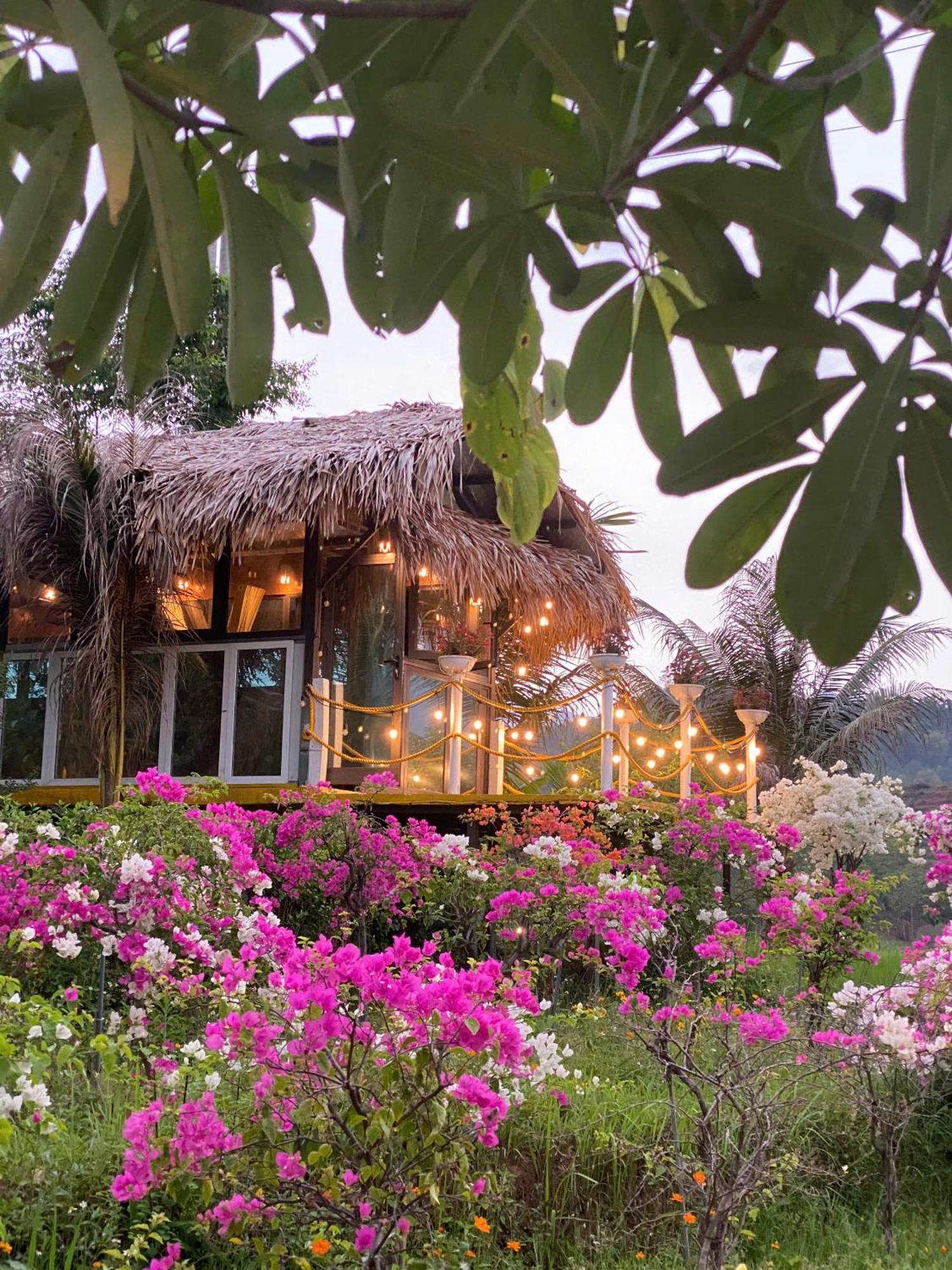 Mai Chau Onsen Retreat Hotel Ngoại thất bức ảnh